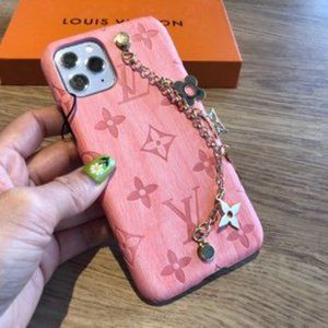 🔥LV co-branded mobile phone case